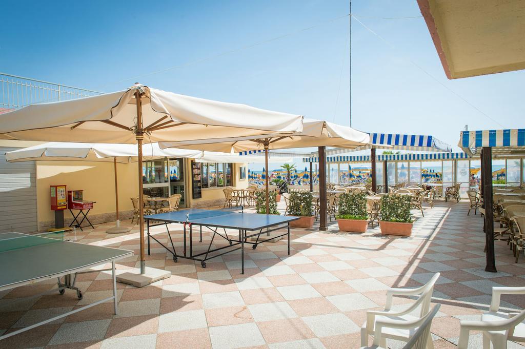 Hotel Levante Sul Mare Лидо-ди-Савио Экстерьер фото