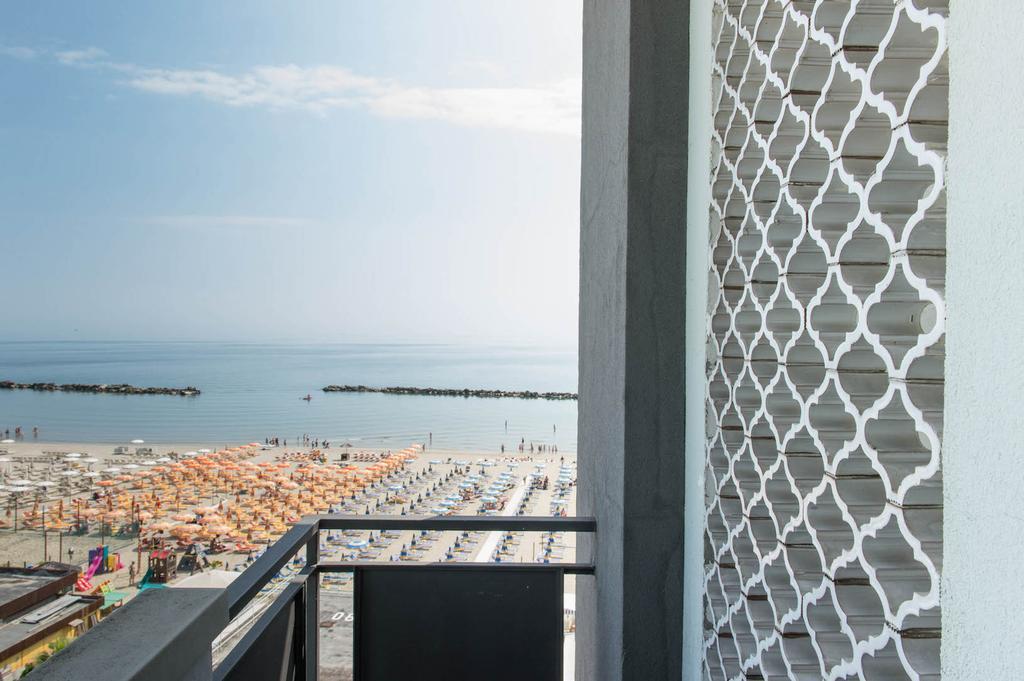 Hotel Levante Sul Mare Лидо-ди-Савио Экстерьер фото
