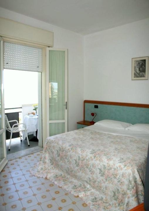 Hotel Levante Sul Mare Лидо-ди-Савио Экстерьер фото